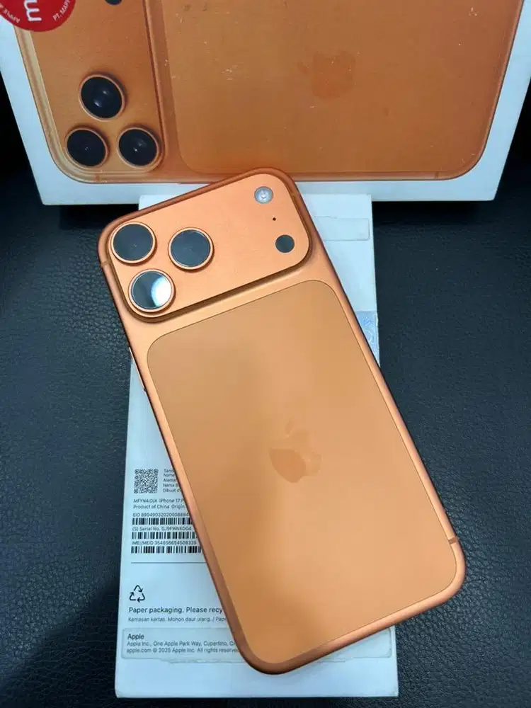 Iphone 17 Promax , Orange , 256GB IBox
