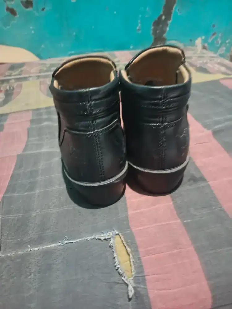 sepatu kangoroo