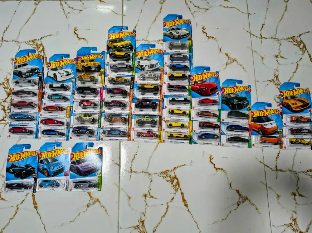 JUAL KOLEKSI HOTWHEELS 50 pcs di BOGOR