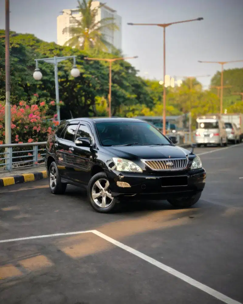 (TDP 60JT) LOW KM 106 RB ! HARRIER ALCANTARA 2.4 AT 2010 HITAM !
