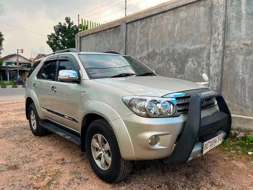 FORTUNER G SOLAR MANUAL