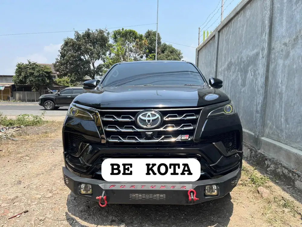 FORTUNER 2.8 VRZ GR