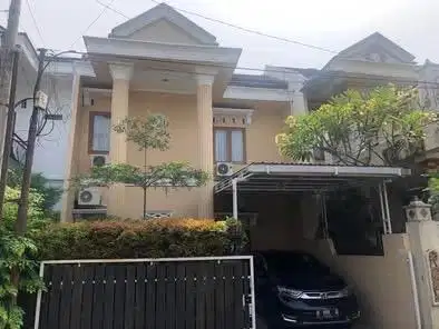 Disewakan rumah semi furnish