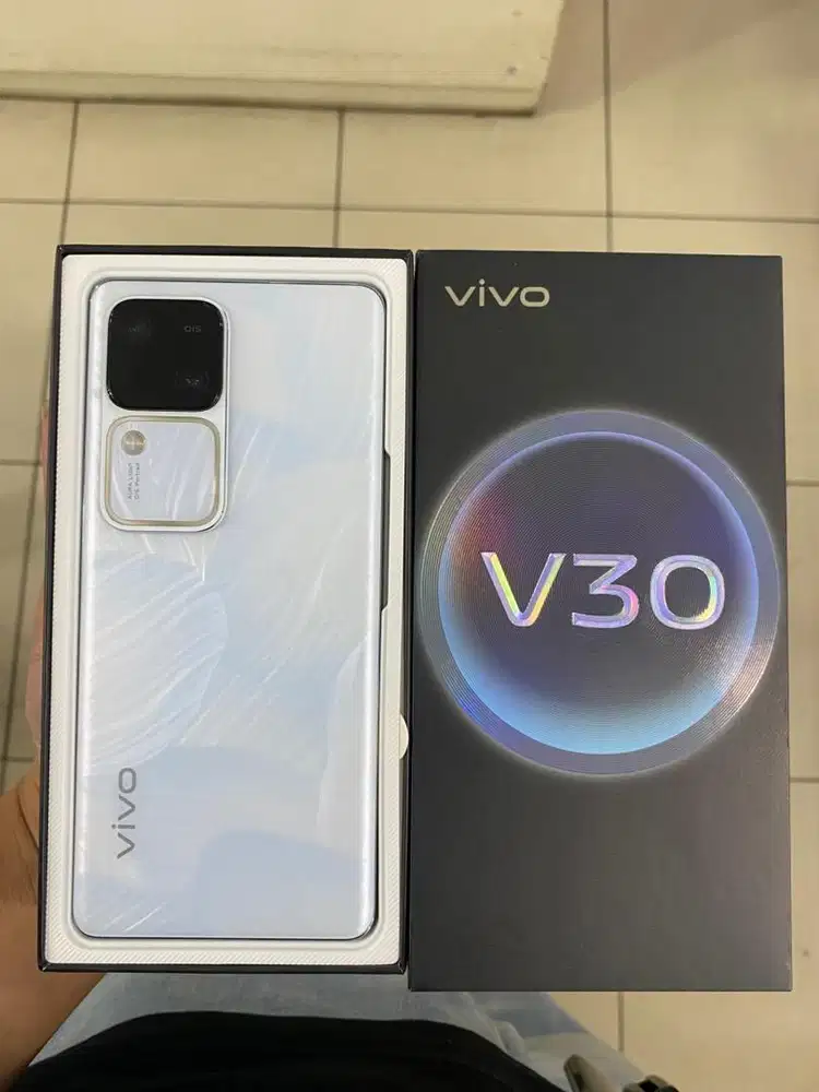 Vivo v30 5g 8/256