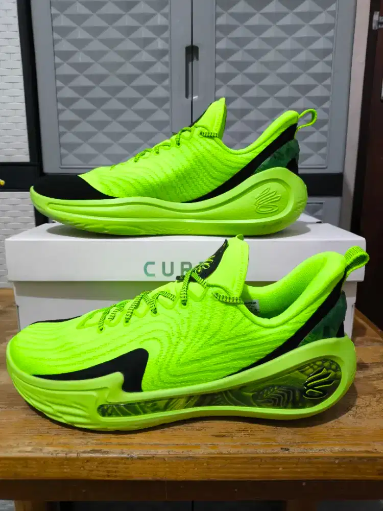 UA Curry 12 Extraterrestrial (Good Condition), Basketball Shoes