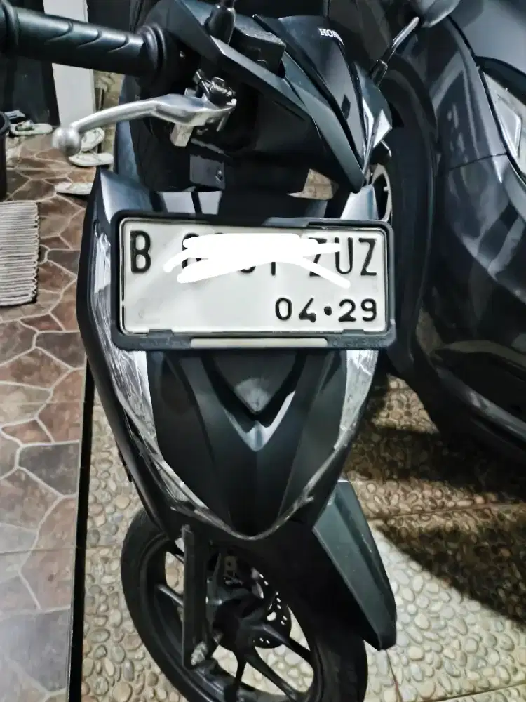 Jual beat 2024 warna hitam doff ISS