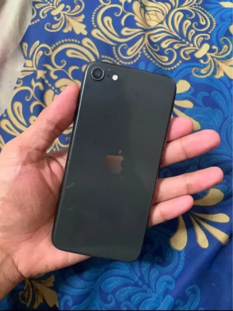 iPhone SE Gen 2 64GB Black