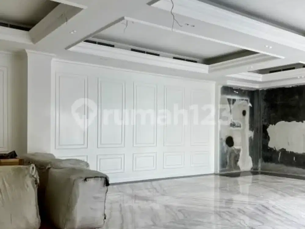 Rumah 3 Lantai di Pondok Indah, Jakarta Selatan