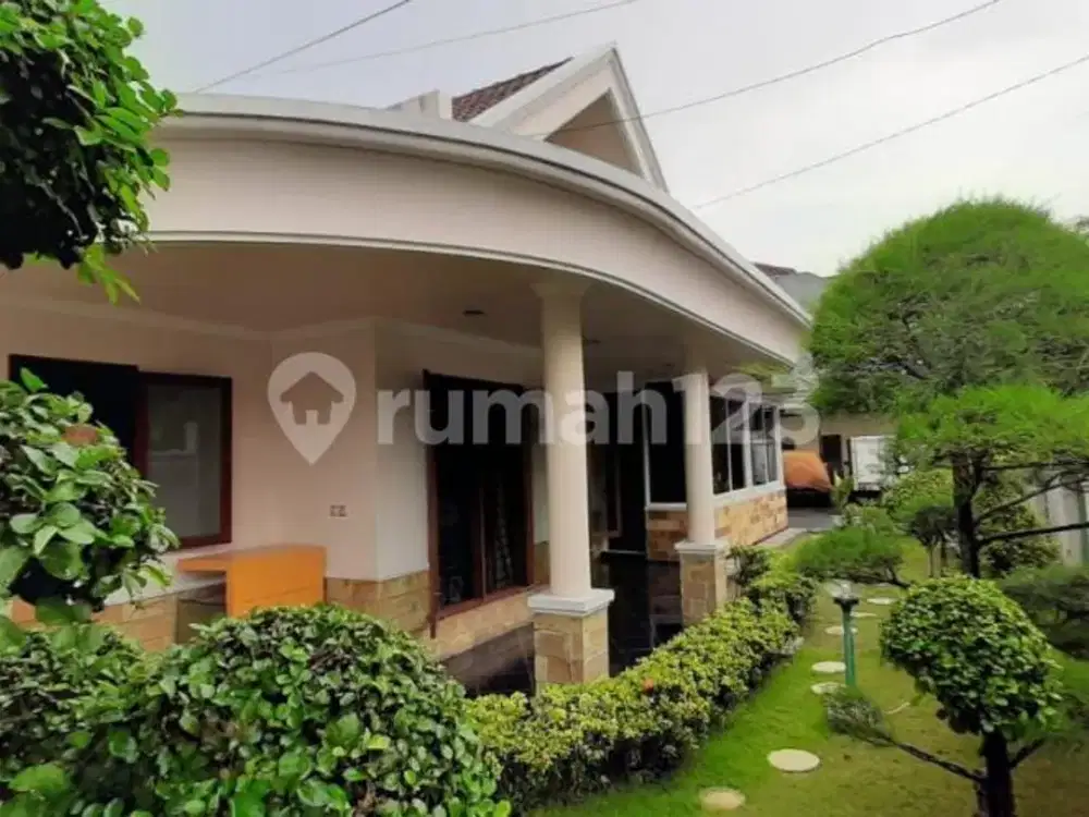 Jual Rumah 2 Lant di Prapen
