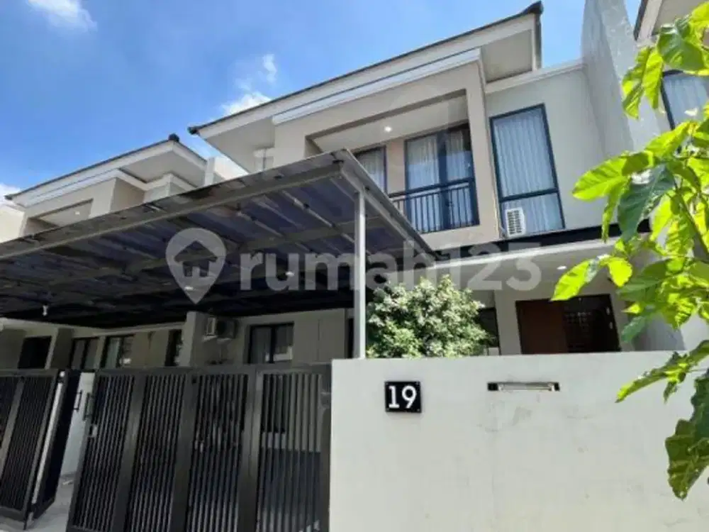Jual Rumah Mewah 2 Lantai di Pondok Candra