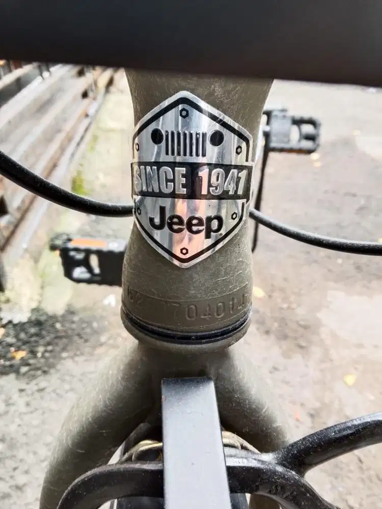 Sepeda Jeep Hijau