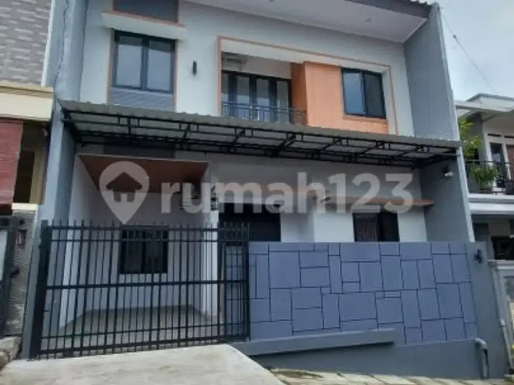 Rumah Baru 2 Lantai bikin Betah