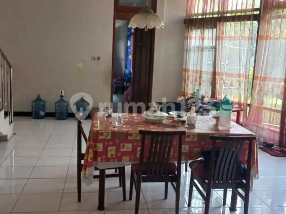 Rumah di Semarang Barat cck untk kantor