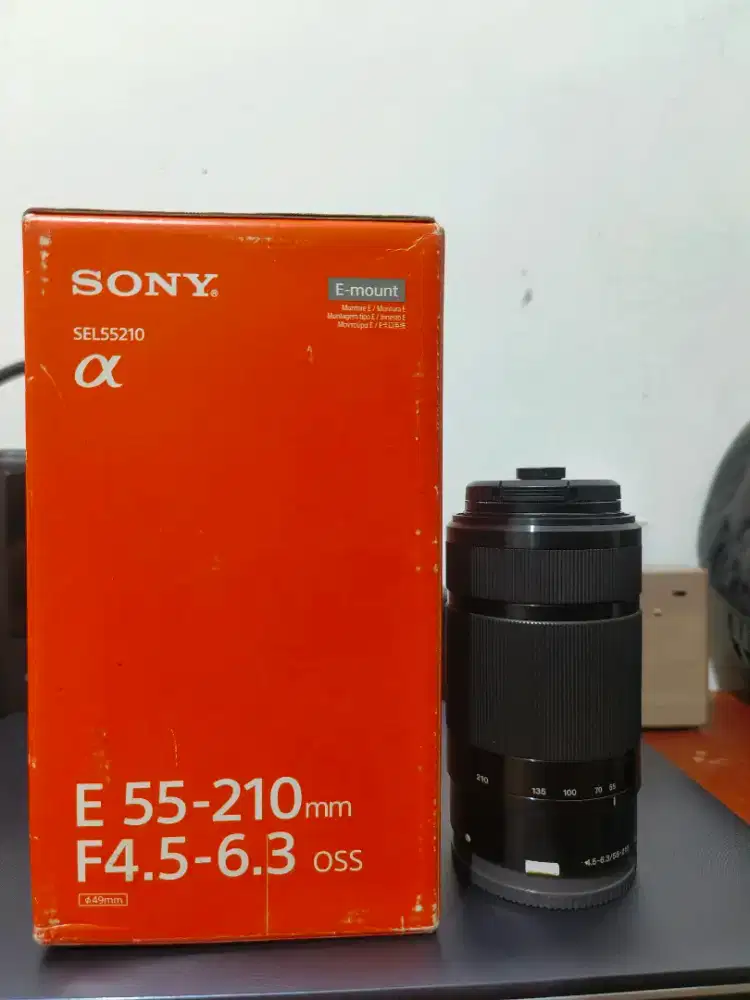 Lensa Sony E 55-210 mm