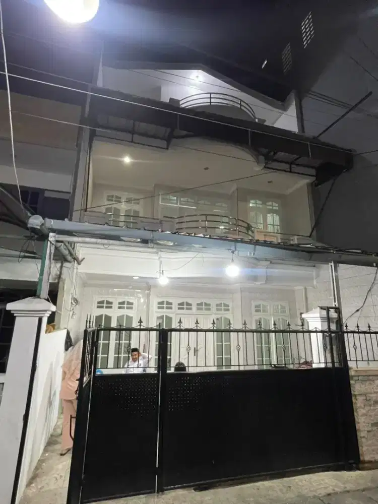 Dijual Rumah untuk kost