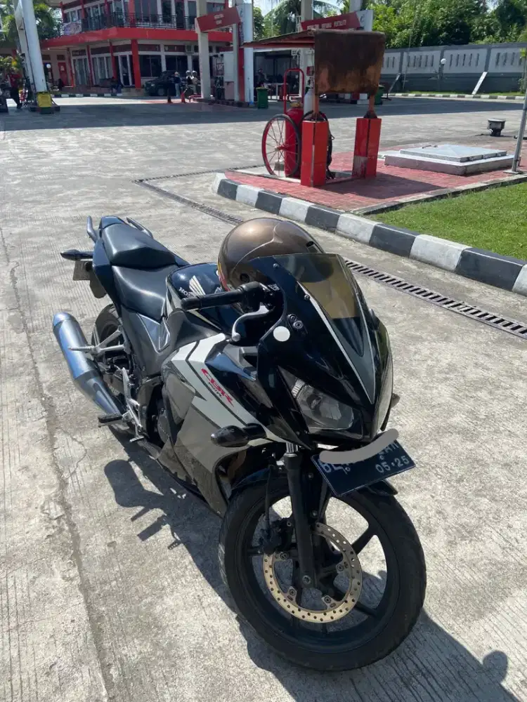 CBR 150 cc tahun 2015