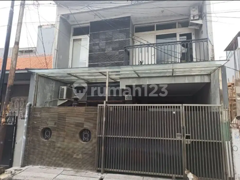 *dijual Rumah Siap Huni Di Tomang, Jakarta Barat.*
(kode Rmrg1481)
