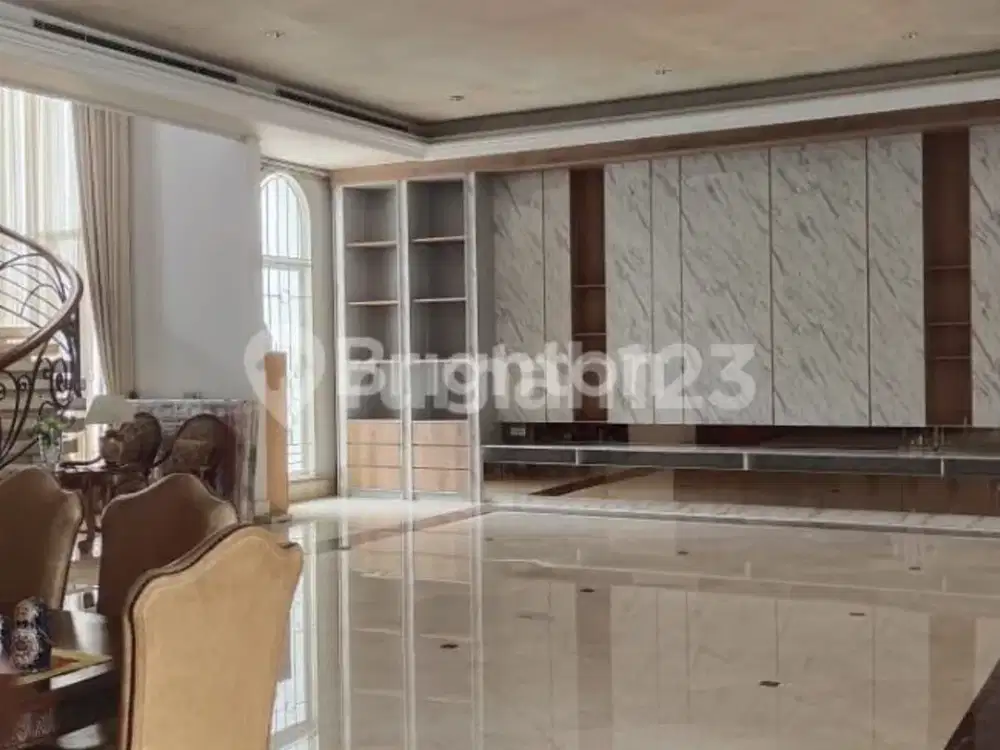 PLUIT JAK UTARA RUMAH 1200 M²