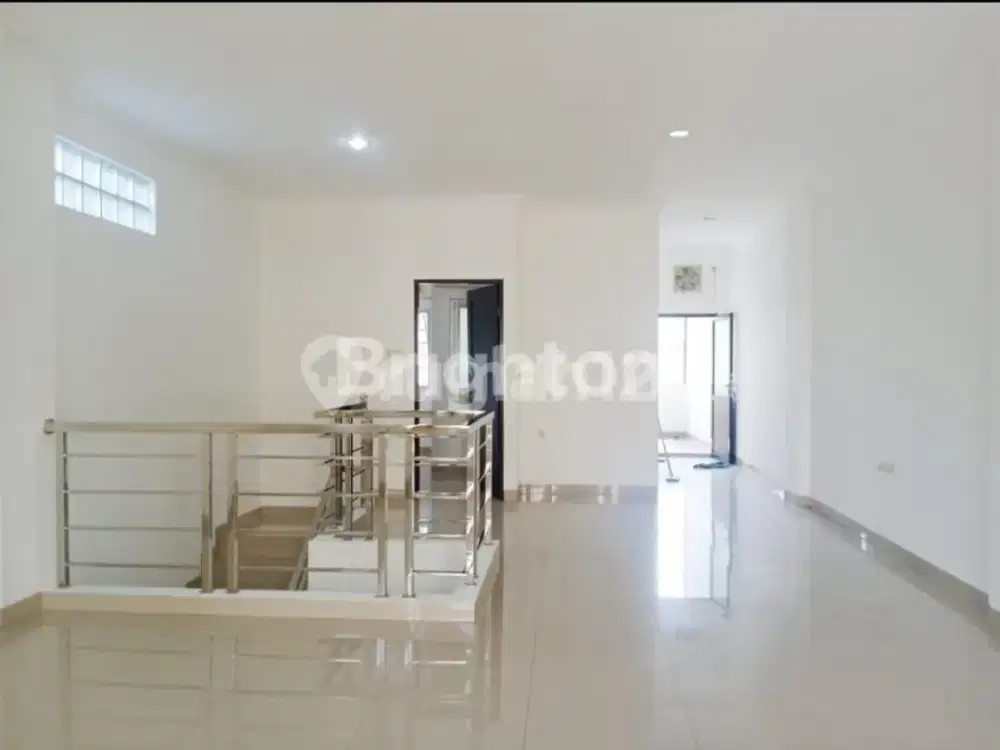 RUMAH DI PASAR BARU JAKARTA PUSAT (KODE RMRG 2516)