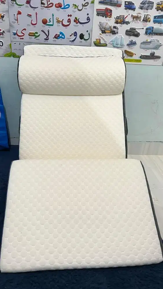 Bantal latex senderan