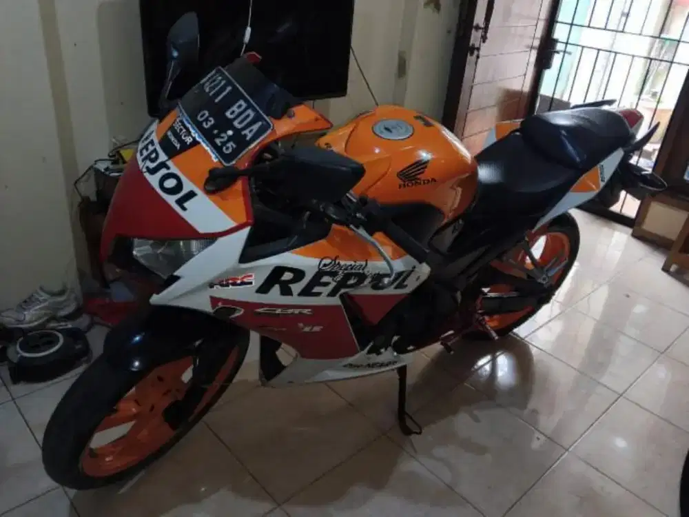Cbr 150 Repsol surat2 komplit siap pakai