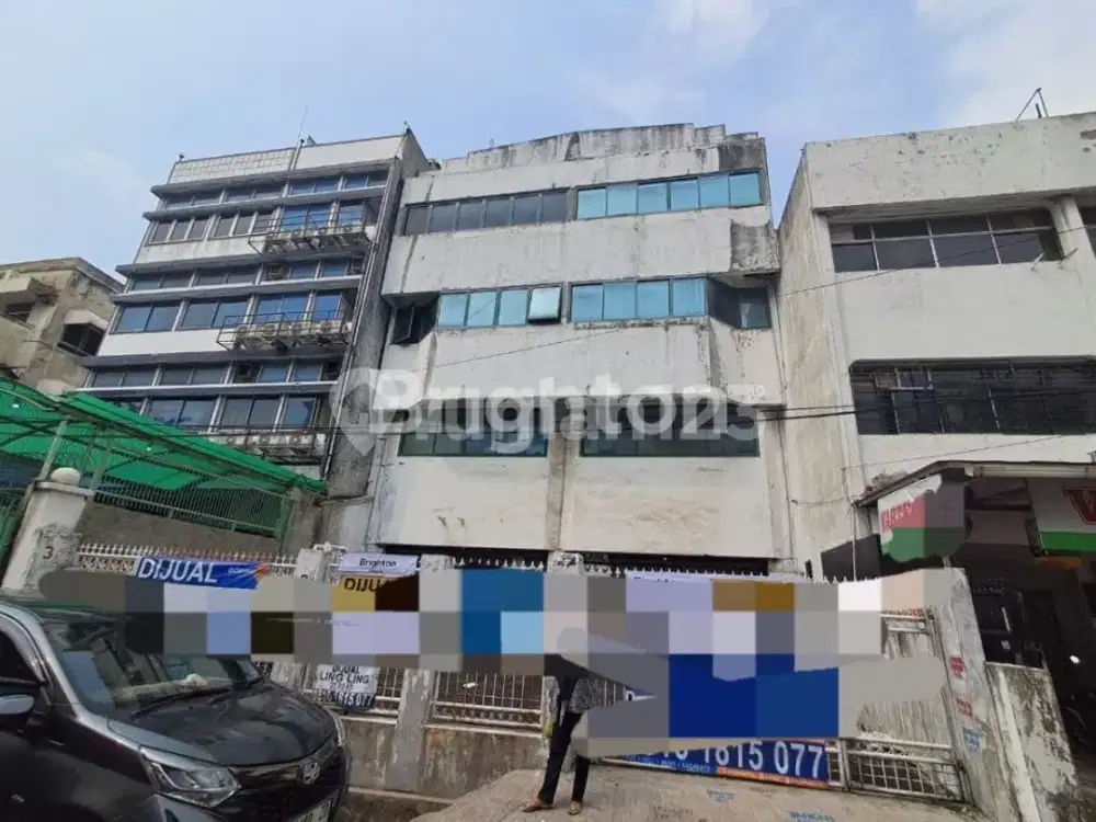 RUKO GANDENG IJIN KOMERSIL DI SEKITAR MANGGA BESAR, JAKARTA BARAT (KODE RMRG 2765)