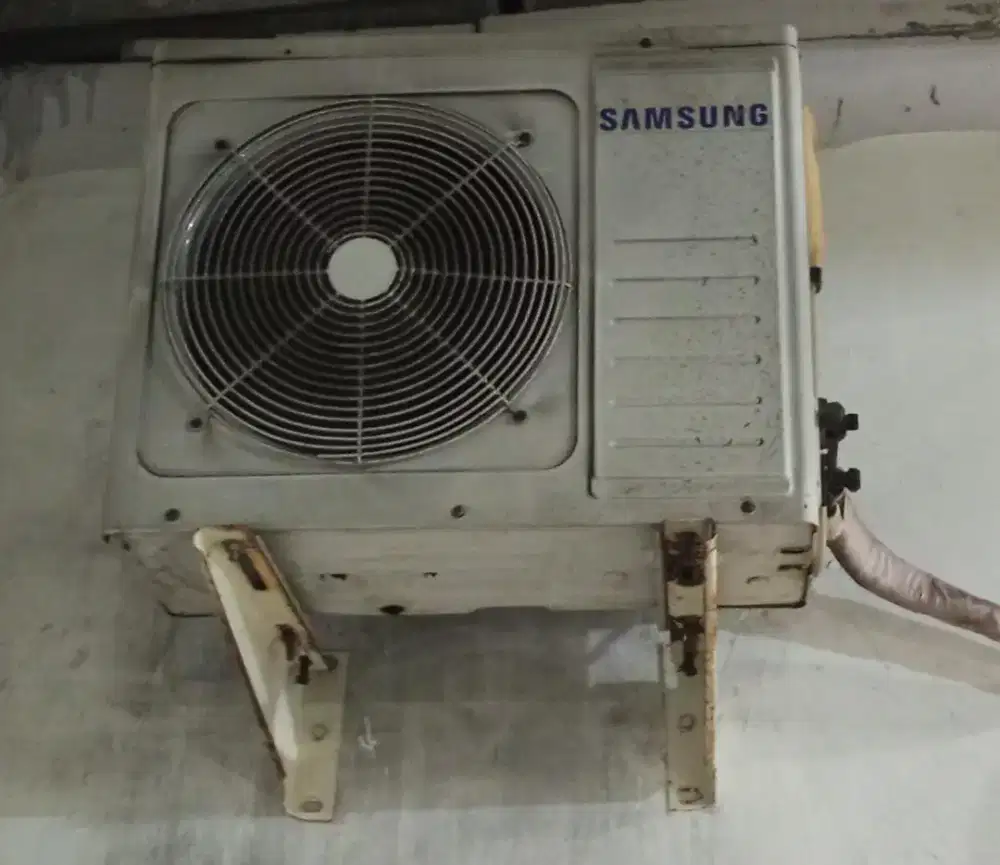 Menerima jual beli AC bekas borong atau satuan