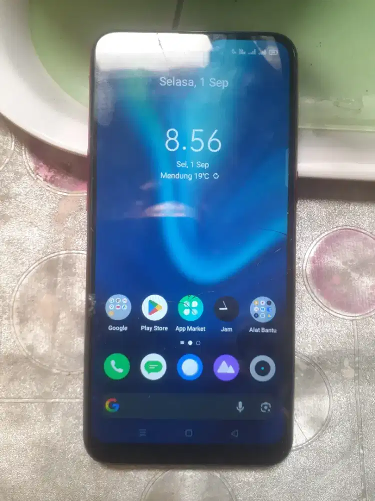 Realme 3 4/64 lcd retak hp only