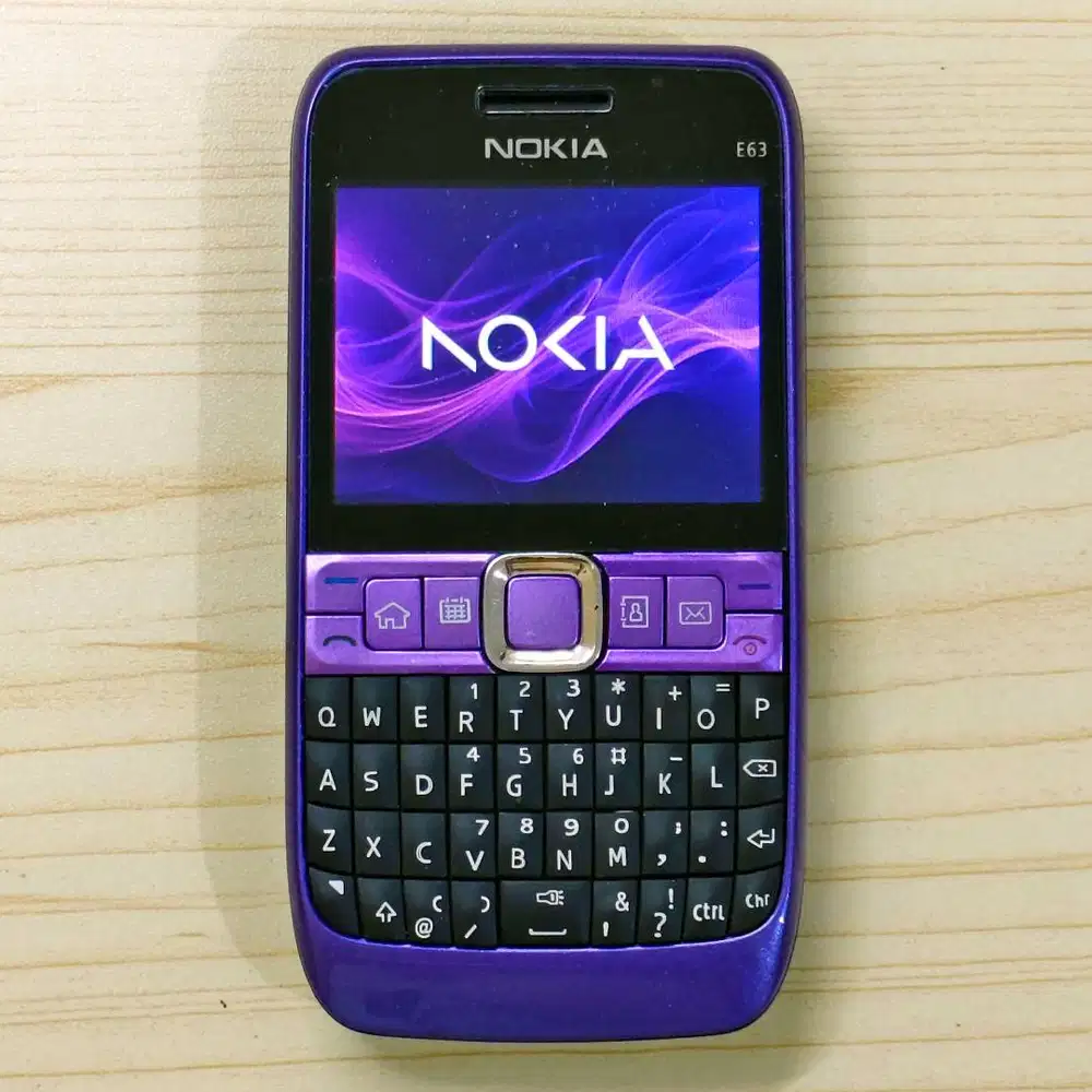 Nokia E63 Ungu Violet Purple QWERTY Keyboard Symbian Classic