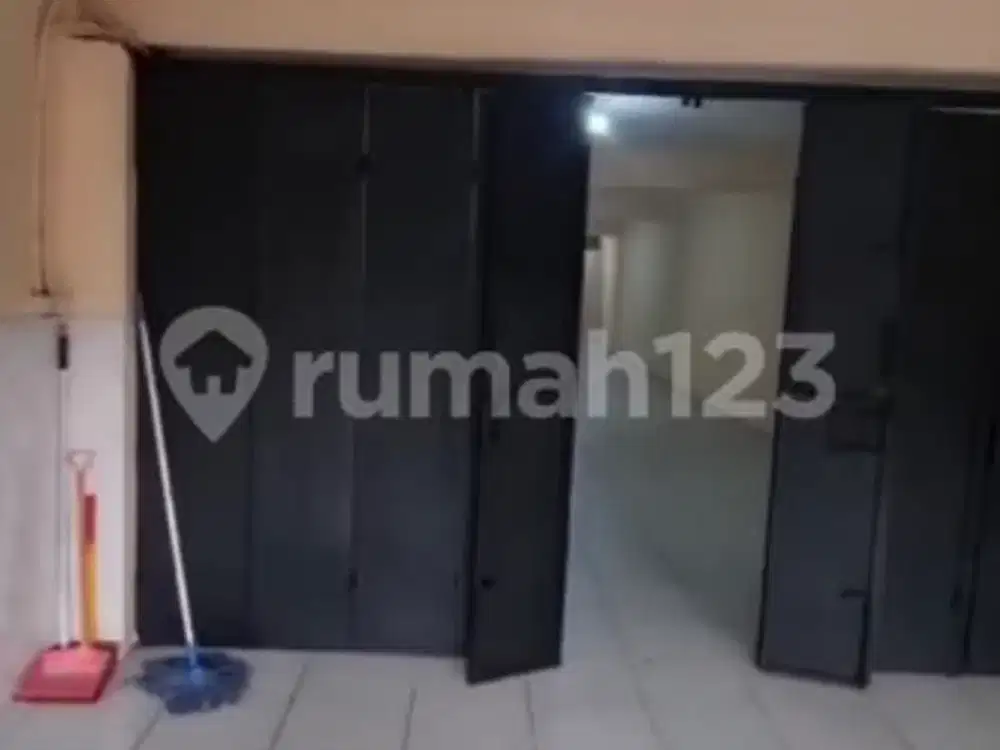*dijual & Disewakan Ruko 3,5 Lantai Dekat Bandenan Di Sekitar Pekojan, Tambora, Jakarta Barat.*(kode Rmrg2894)