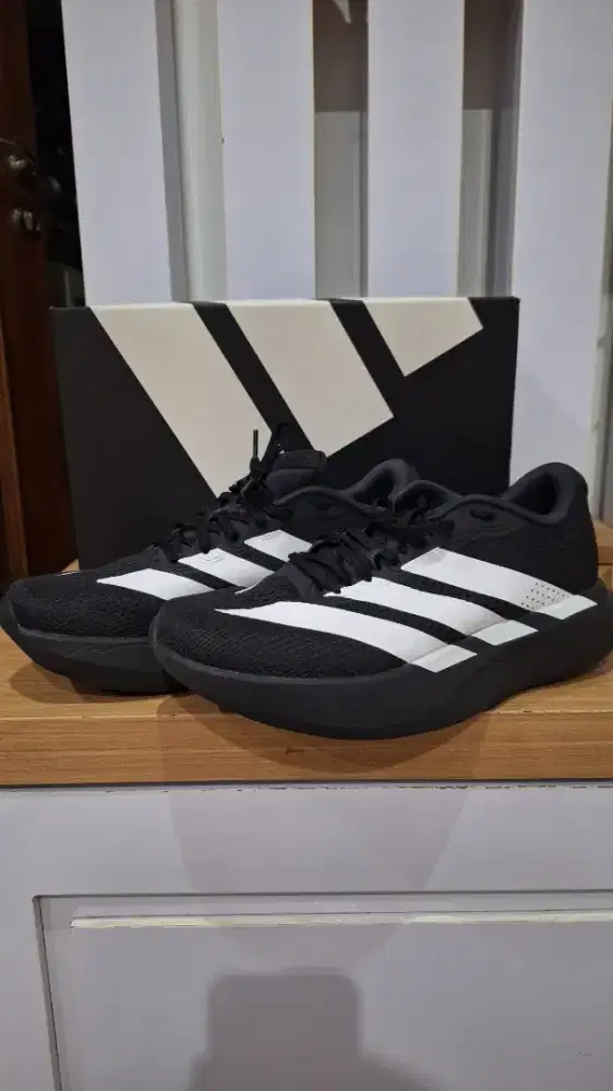 Sepatu Adizero Pacer like New