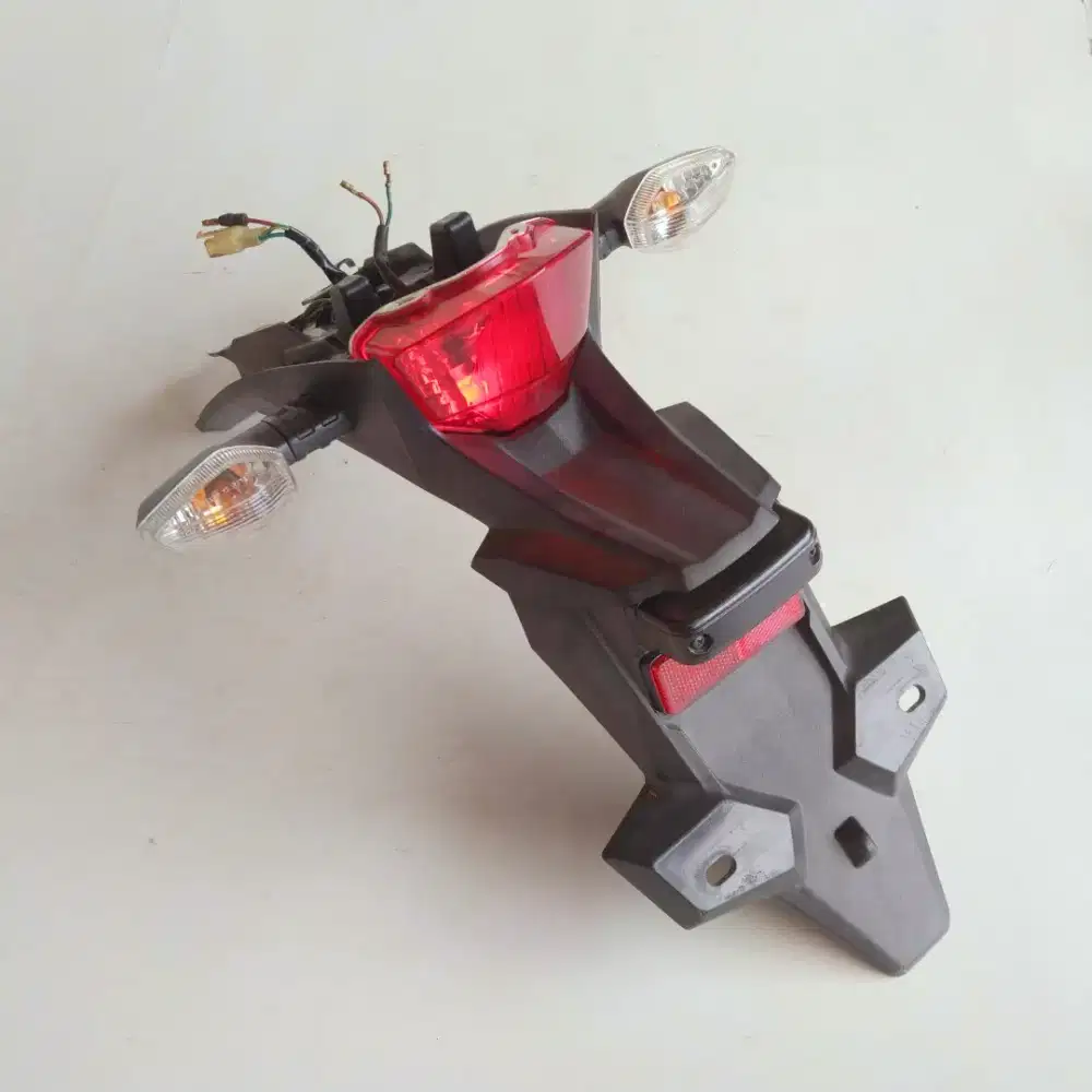 Spakbor Original copotan Honda CRF 150 L 2022 lengkap Lampu rem & sen