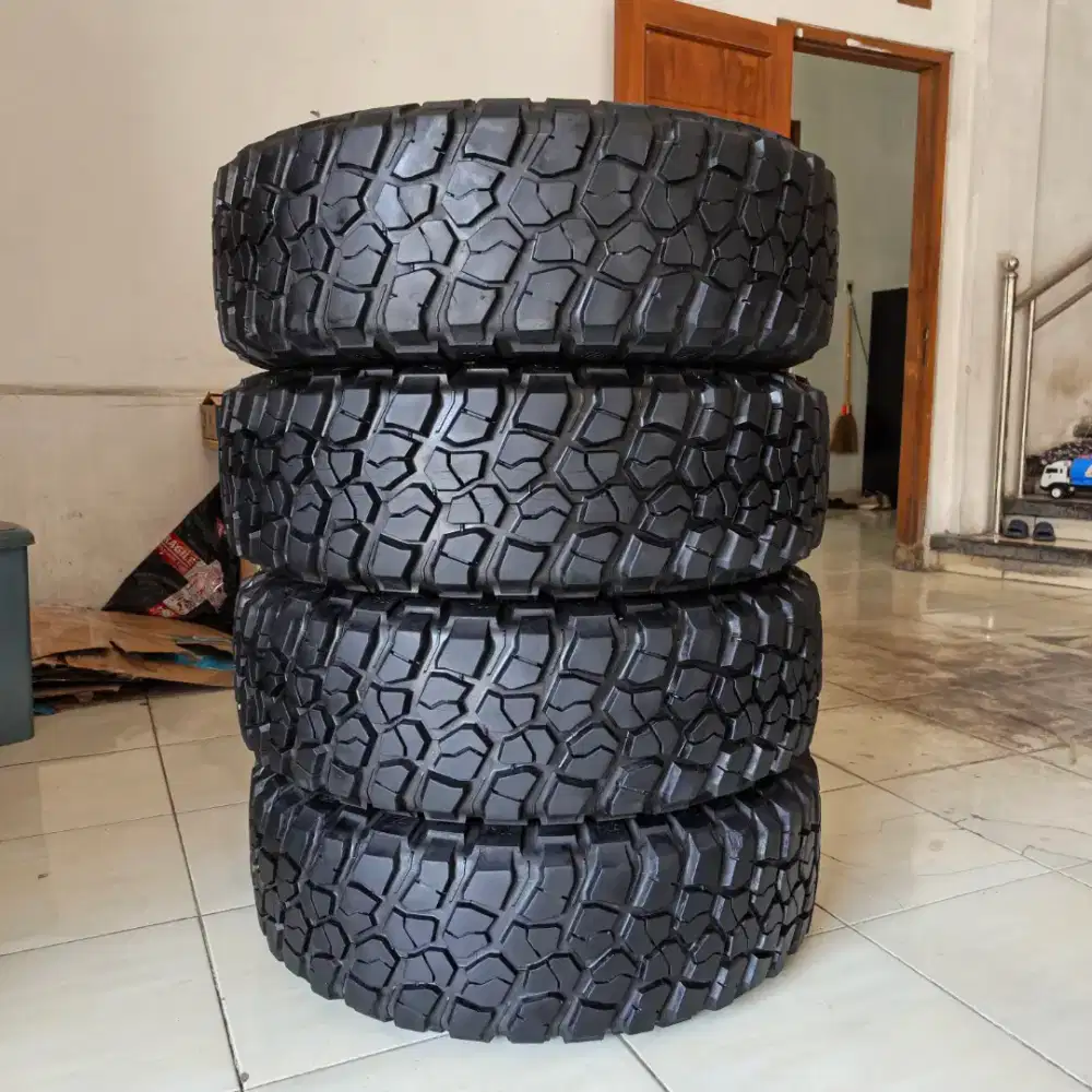 Ban BFGoodrich Mud-Terrain T/A KM³ 255/75 R17