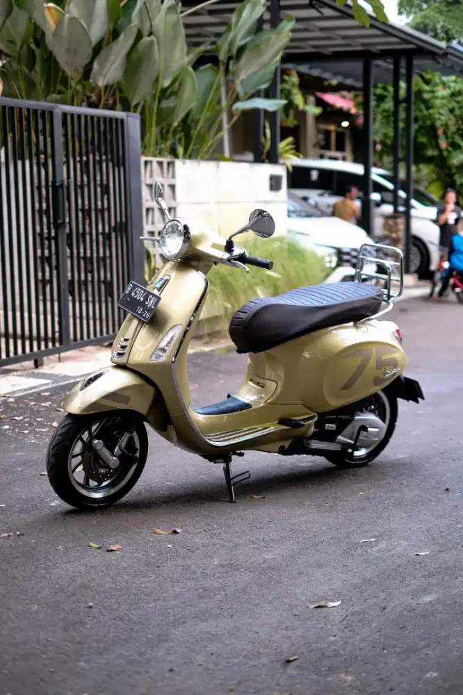 PIAGGIO VESPA PRIMAVERA ANNIVERSARY 75TH 2021 TERMURAH BERGARANSI