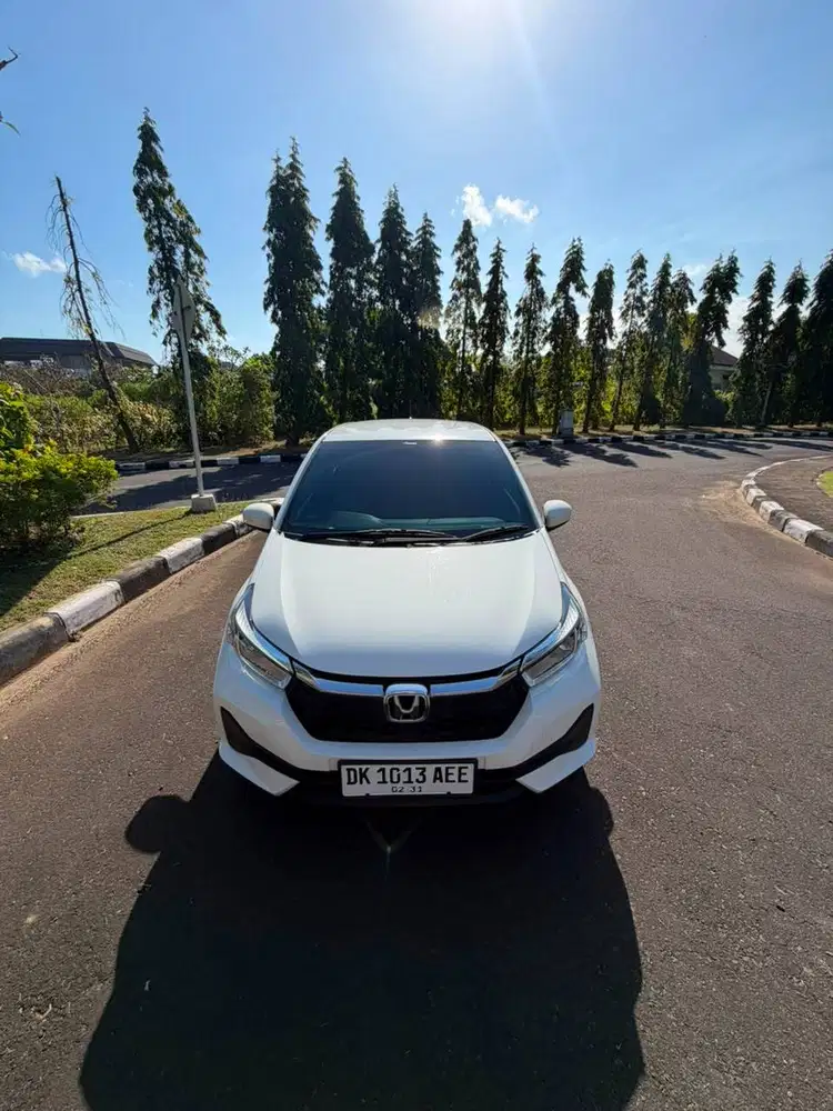 BRIO NEW E SATYA MATIK PUTIH PMK 2026 PLAT DK ASLI BALI LOW KM 800 ORI