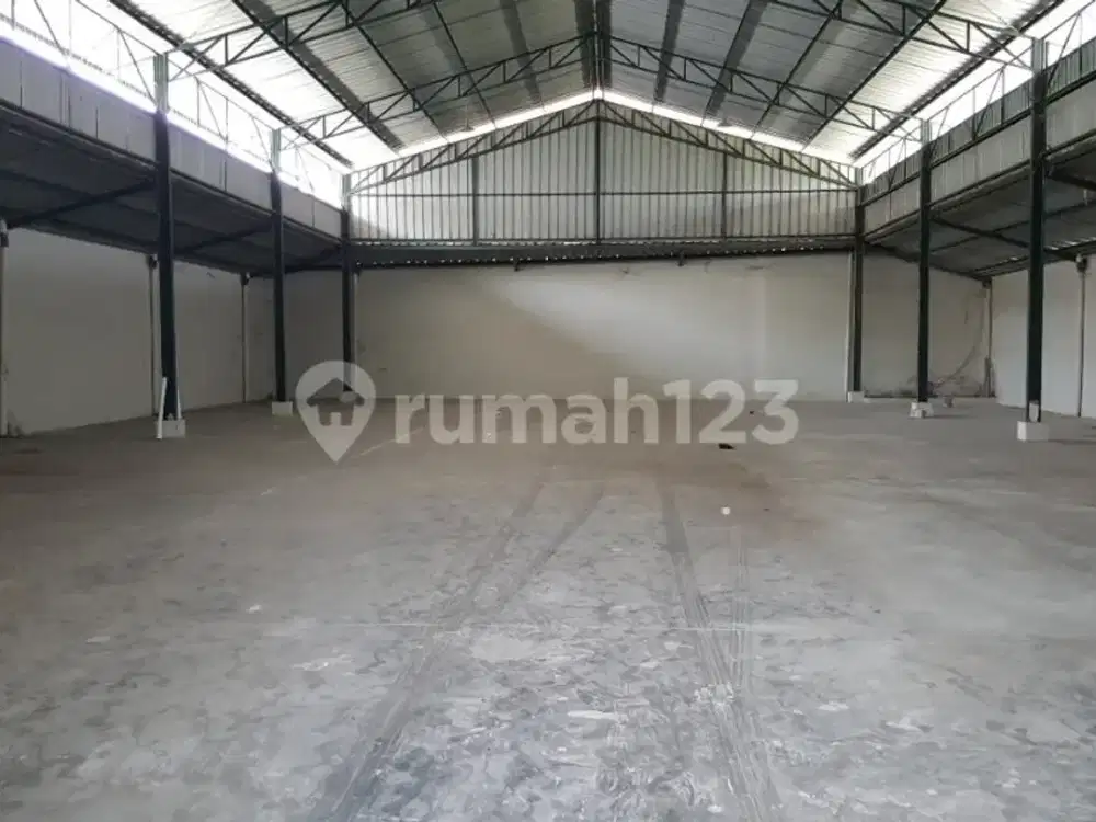 *Dijual & Disewakan Gudang Strategis Siap Pakai di Cipondoh Tangerang Luas 926M2..*Sewa Gudang(Kode Rmrg 2901)