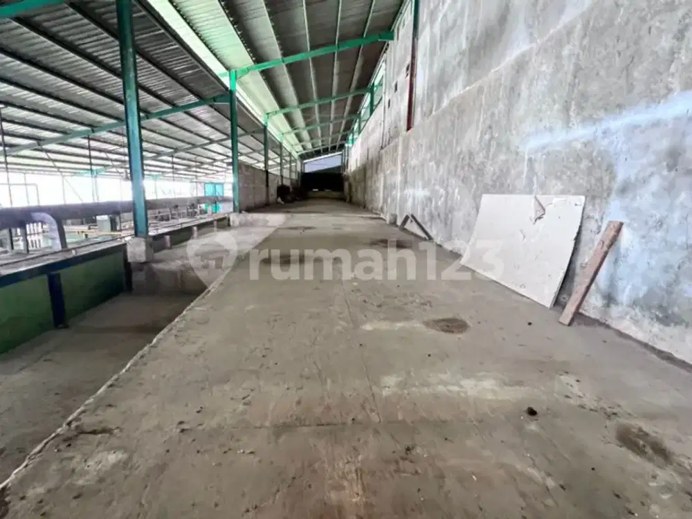 *Dijual Gudang & Tanah Layak Huni Dalam Kawasan Pergudangan di Gunung Sindur, Bogor, Jawa Barat..*(Kodermrg2950)