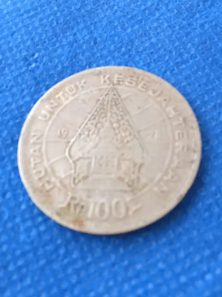 Uang logam nikel Rp 100 tipis
