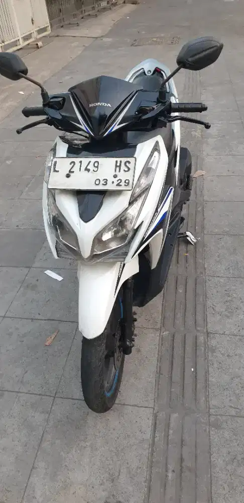 Vario 125 KZR th 2014 mulus pjk baru