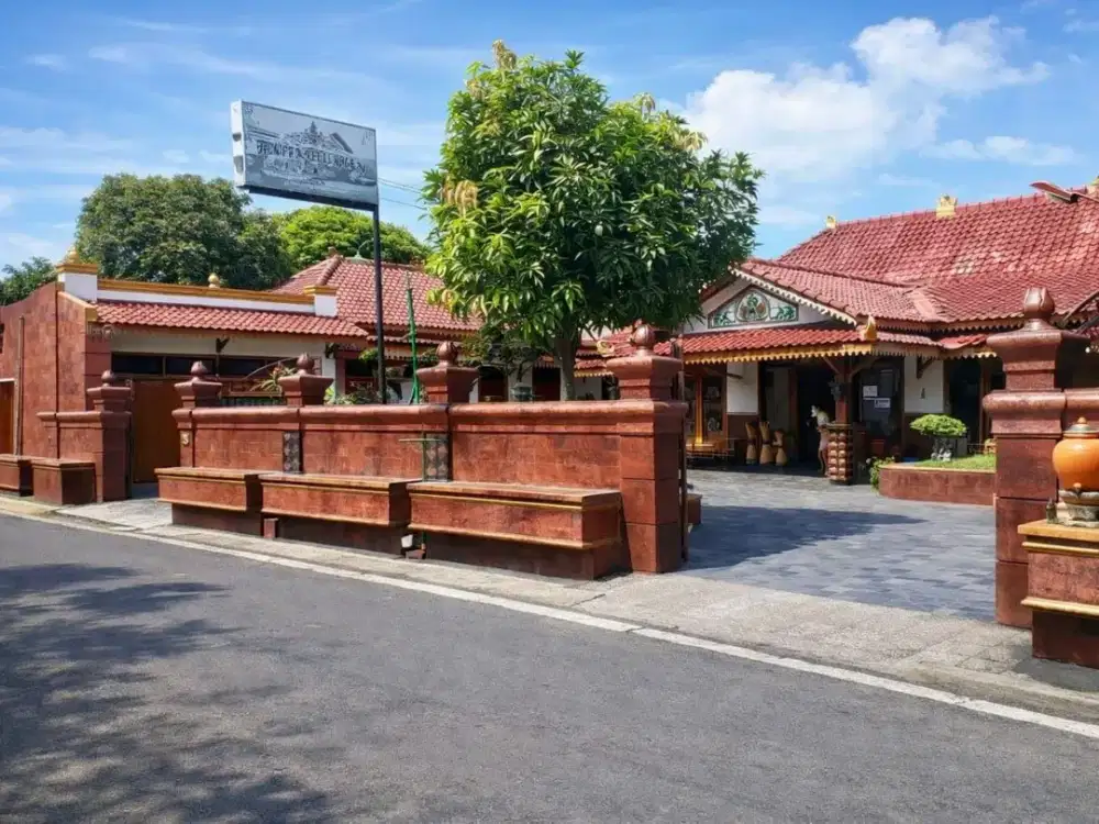 Rumah Etnik Jawa Dekat Kraton Yogyakarta