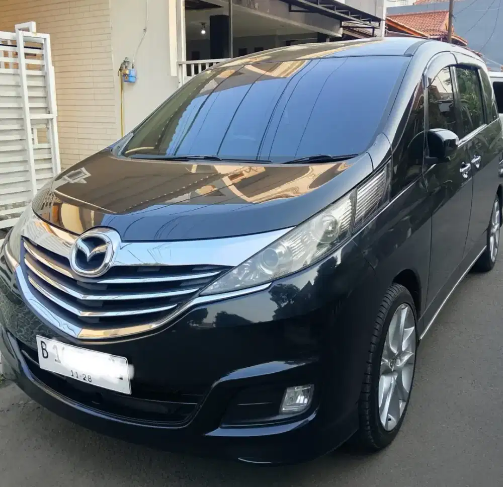 DIJUAL MAZDA BIANTE SKYACTIV 2014 AT HITAM KONDISI TERAWAT PAJAK ON