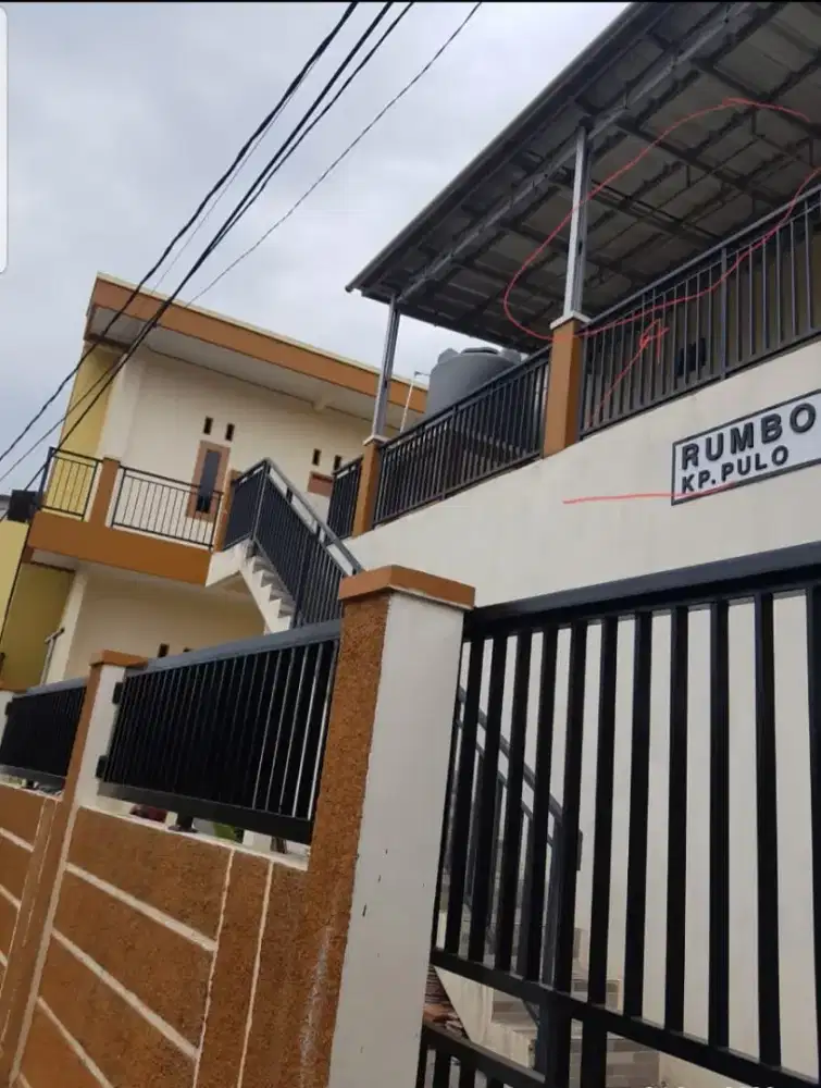 Rumah petak di kontrakan di Lt. 1