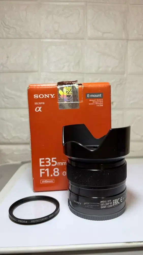 Lensa Sony E35mm F 1.8 Lensa Fix Sony