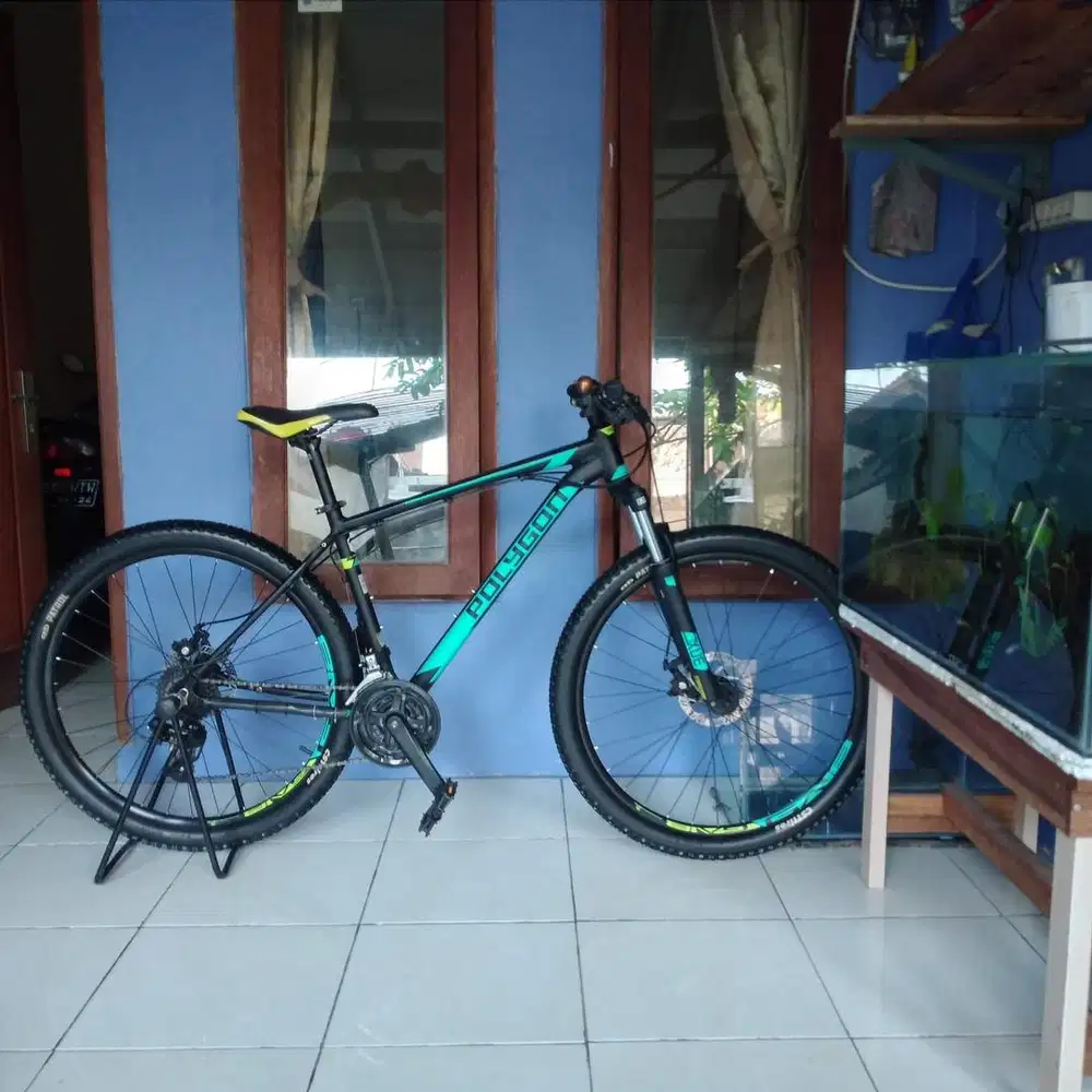 Sepeda Polygon Cascade 4 27,5 size M