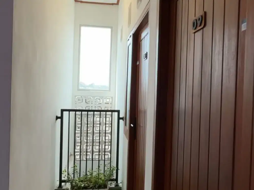 DIJUAL KOST PUTRI AKTIF 12 KAMAR LOWOKWARU KOTA MALANG DEKAT KAMPUS UB
