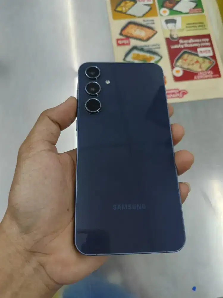FS! SAMSUNG A55 8/256