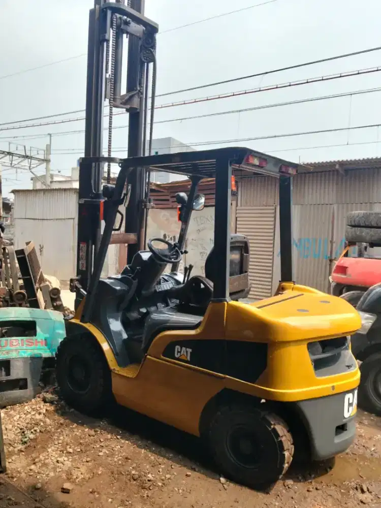 Forklift Caterpillar 2,5 Ton,Manual,Threelift 4,3 Meter,S4S,Tahun 2018