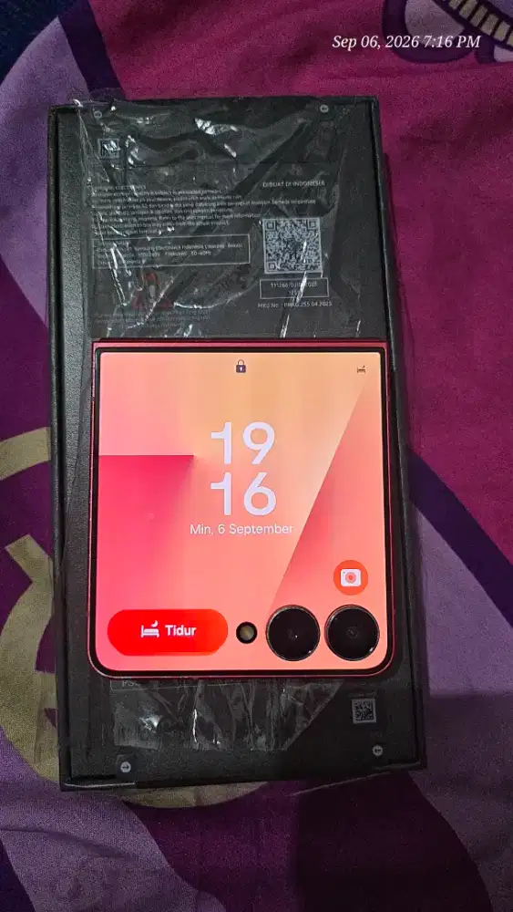 Samsung Z Flip 7 256gb CoralRed