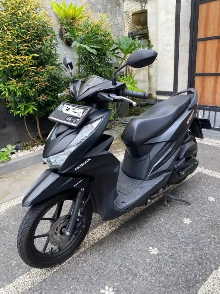 Honda Beat Deluxe Black 2022