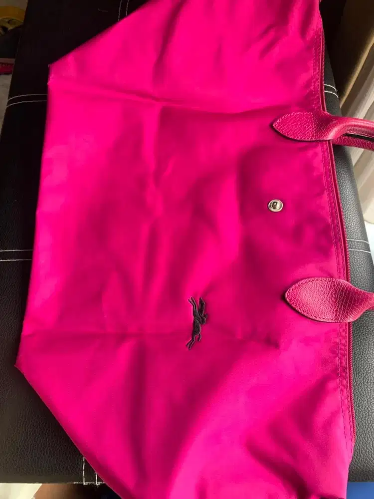 tas Longchamp Le Pliage Club warna Fuchsia m